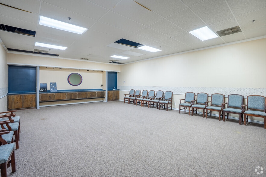 More Photos Of 3835 Gulfway Dr, Port Arthur Warehouse For Lease