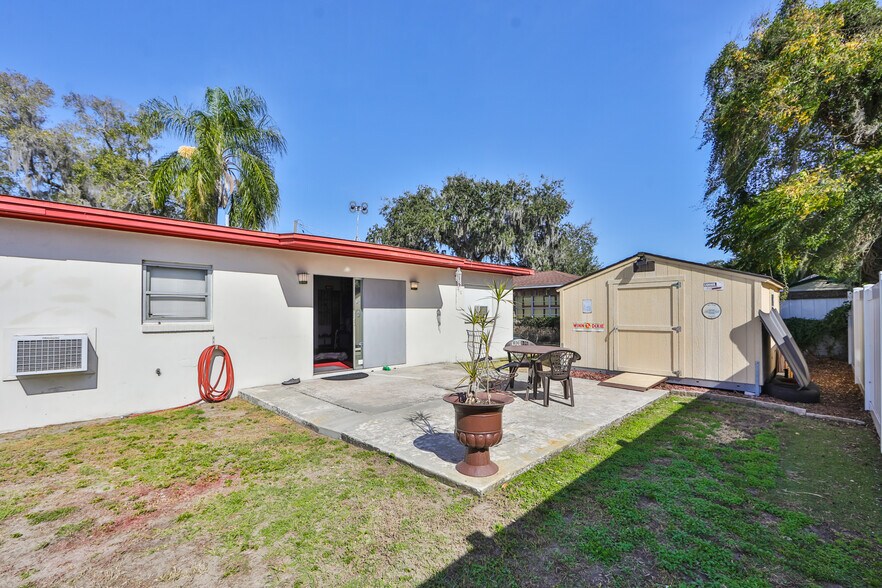 More Photos Of 101 Emily Ln, Brandon Office Residential For Lease