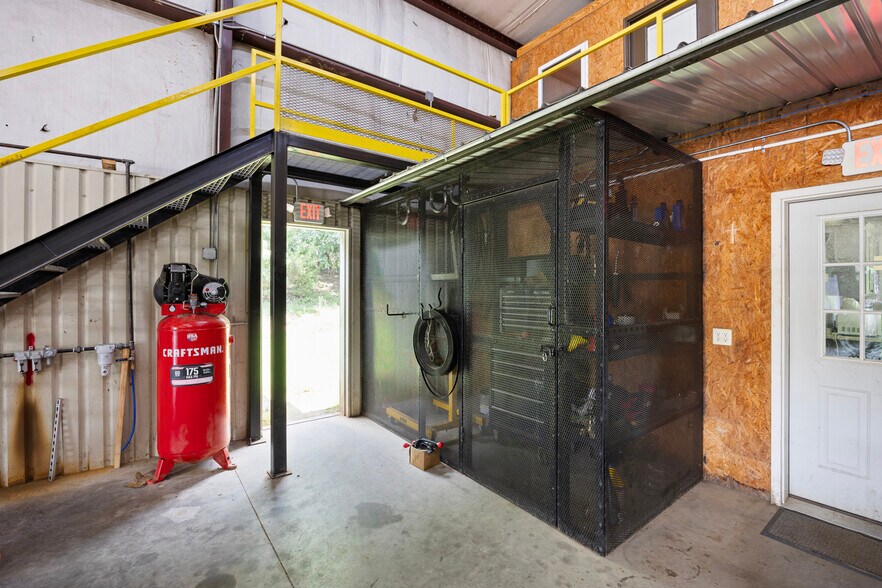 More Photos Of 8411 US Highway 64 W, Russellville Industrial For Sale