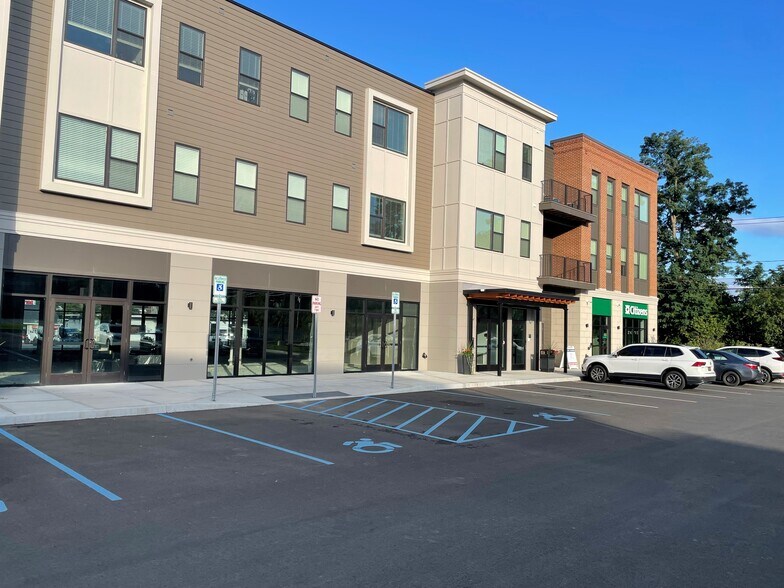 More Photos Of 578 Columbia Tpke, East Greenbush General Retail For Sale