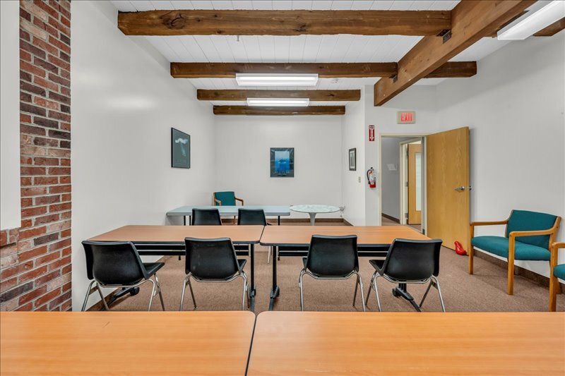 More Photos Of 201 Oakdale Rd, Johnson City General Retail For Sale