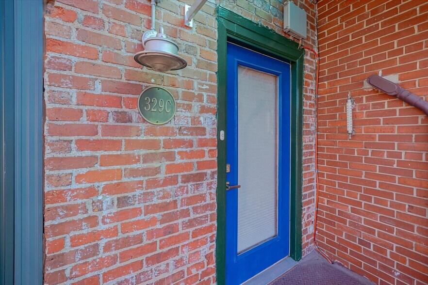 More Photos Of 329 W Main St, Durham Office For Lease