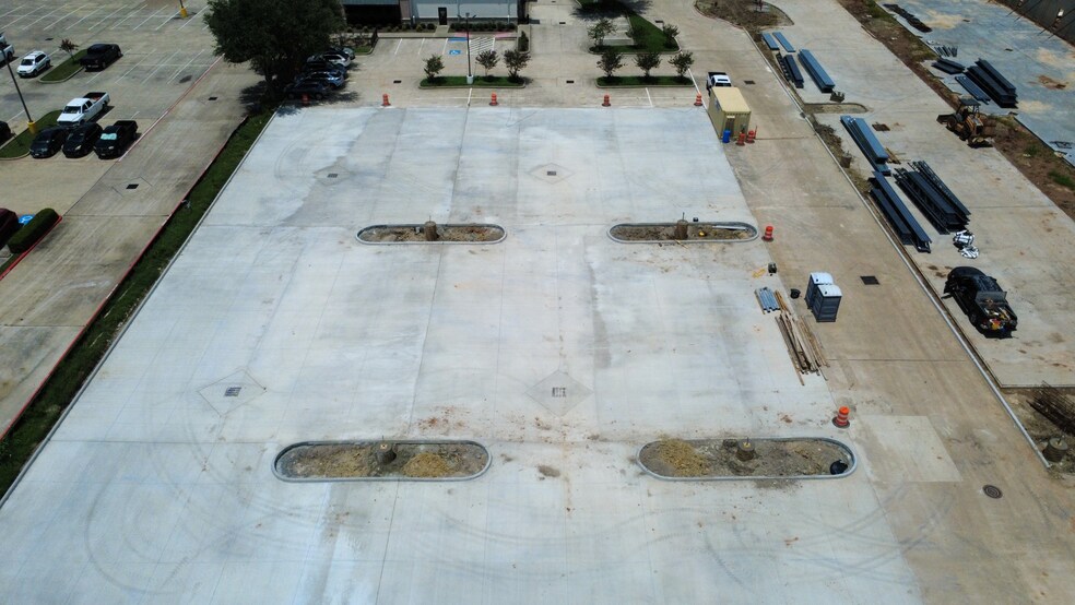 More Photos Of 9121 Broadway St, Pearland Storefront For Lease