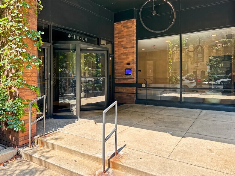 More Photos Of 40 E Huron St, Chicago Coworking Space