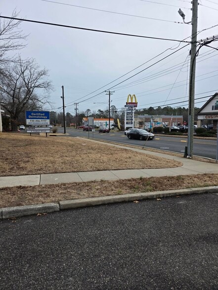 More Photos Of 1 Camac Ave, Mays Landing Freestanding For Sale