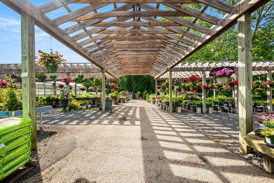 More Photos Of 488 S Bethlehem Pike, Fort Washington Garden Center For Sale