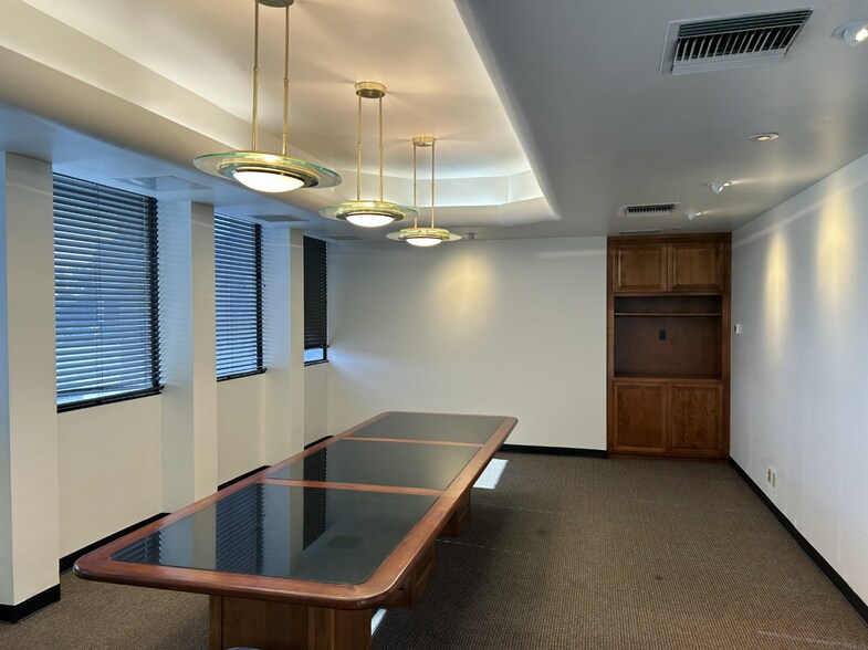 More Photos Of 20355 Hawthorne Blvd, Torrance Office For Lease