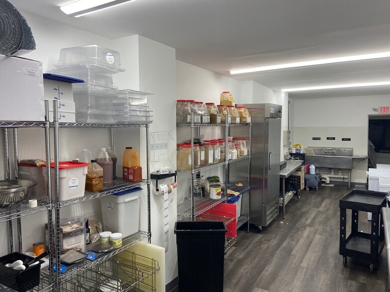 More Photos Of 5006 Curtis Ave, Curtis Bay Storefront Retail Residential For Lease