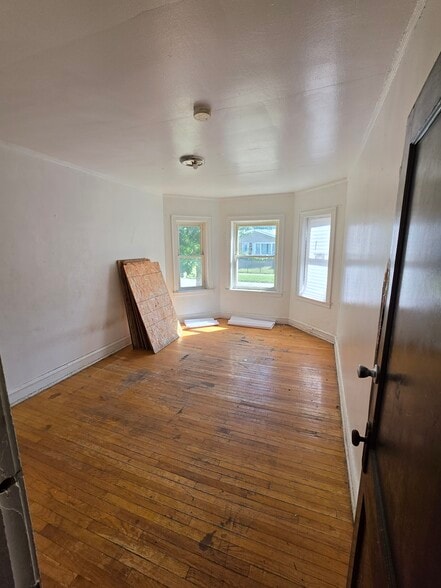 More Photos Of 7954-7958 S Harvard Ave, Chicago Apartments For Sale