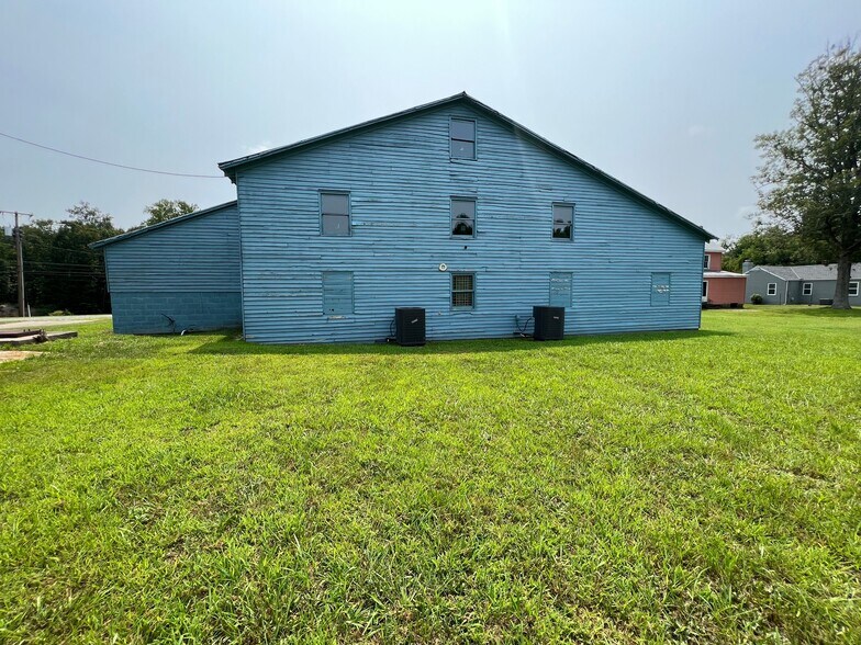 More Photos Of 13686 Richmond Tappahannock Hwy, Saint Stephens Church Research And Development For Sale