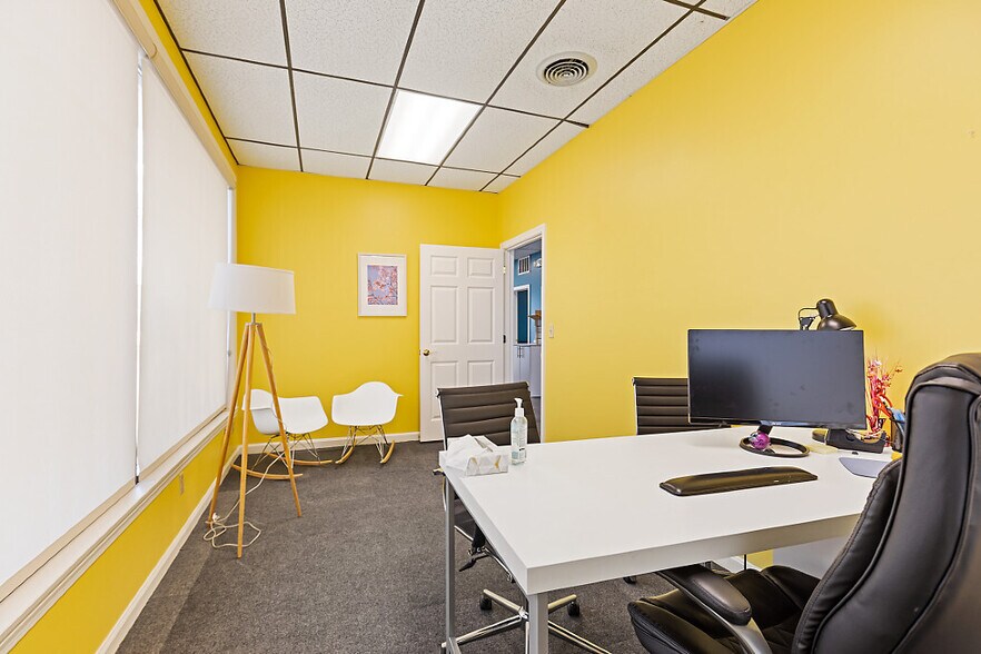 More Photos Of 208 College Ave, Waterville Office For Lease
