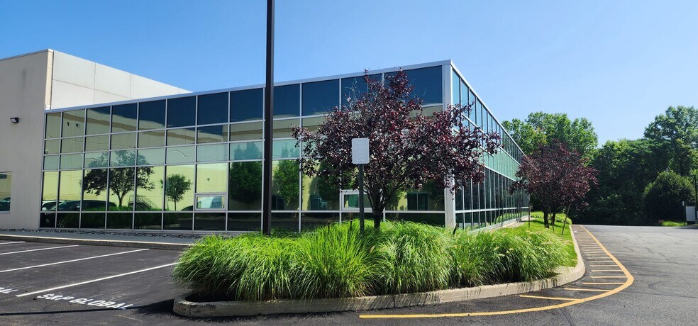 More Photos Of 227 N Route 303, Congers Warehouse For Lease