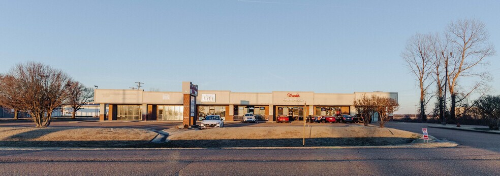 More Photos Of 2981 Harrahs Casino Pky, Robinsonville Storefront Retail Office For Sale