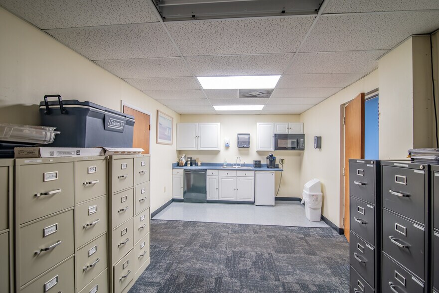 More Photos Of 4900 Highway 501, Myrtle Beach Light Manufacturing For Lease