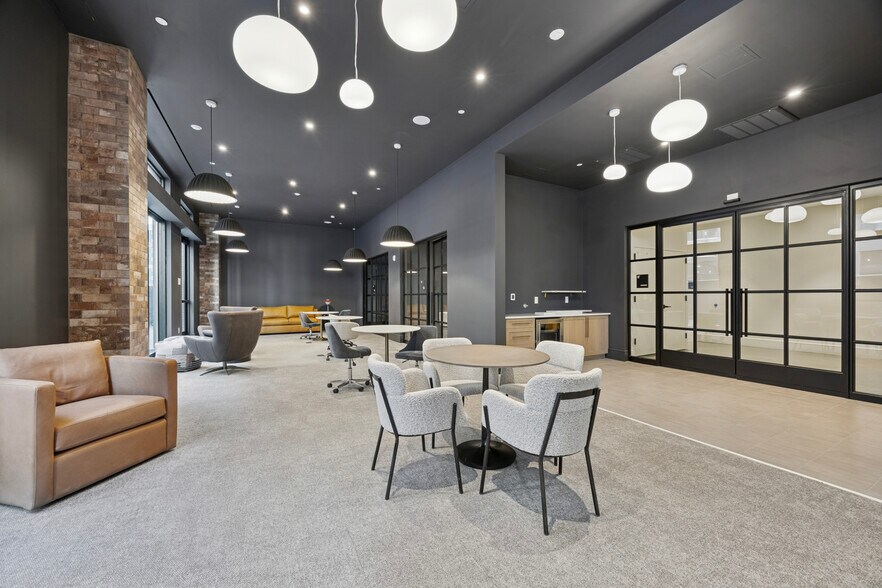 More Photos Of 700 N Delaware Ave, Philadelphia Apartments For Lease