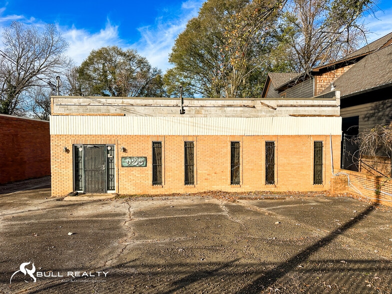 More Photos Of 985 Arden Ave SW, Atlanta Flex For Sale