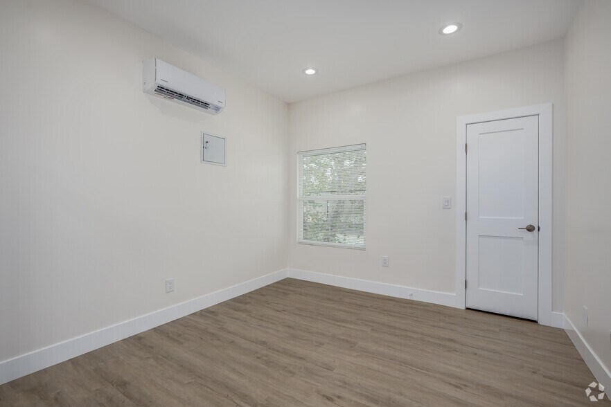 More Photos Of 3000 T St, Sacramento Apartments For Sale