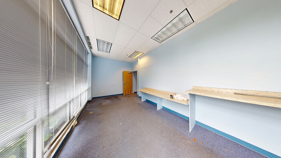 More Photos Of 8741 S Greenwood Ave, Chicago Unknown For Lease