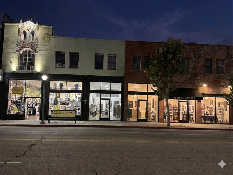 More Photos Of 7406 Melrose Ave, Los Angeles Storefront Retail Residential For Lease