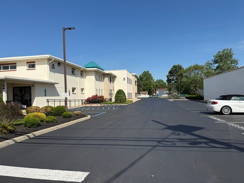 More Photos Of 34 Scotch Rd, Ewing Medical For Sale