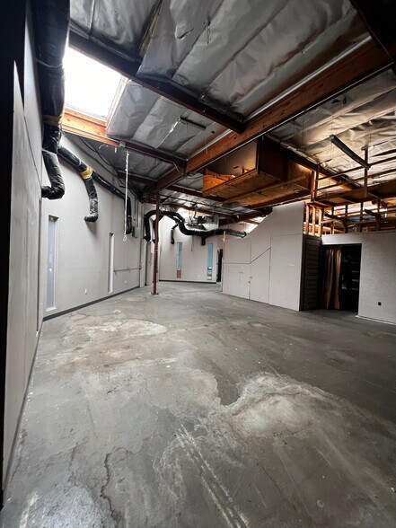 More Photos Of 650 S Raymond Ave, Pasadena Healthcare For Lease