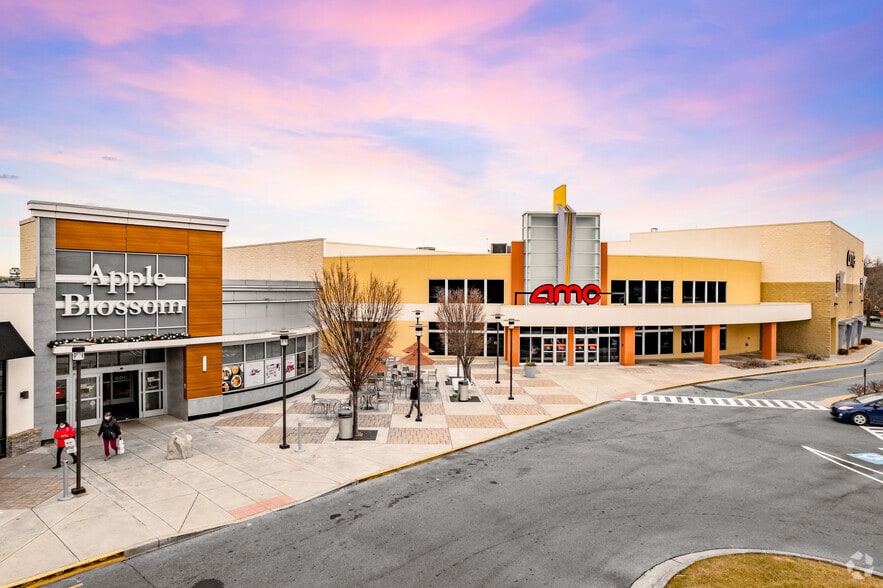 Primary Photo Of 1850 Apple Blossom Dr, Winchester Storefront For Lease