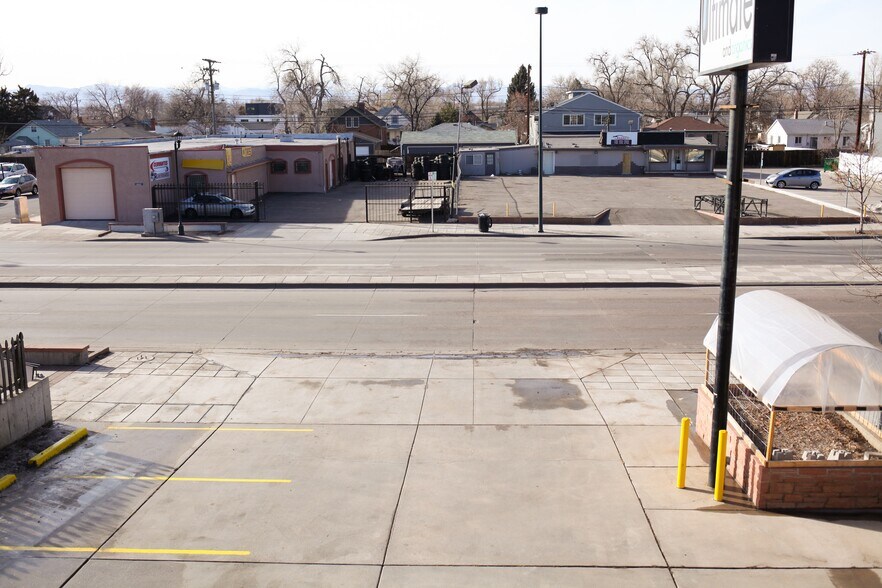 More Photos Of 2380 S Broadway, Denver Storefront Retail Office For Sale