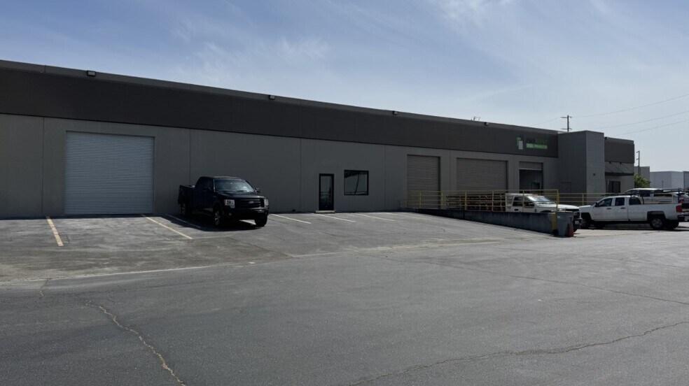 Primary Photo Of 3621 Seaport Blvd, West Sacramento Warehouse For Lease