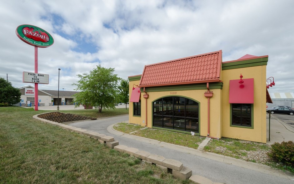 3120 Edgewood Rd SW, Cedar Rapids, IA 52404 Retail For Lease