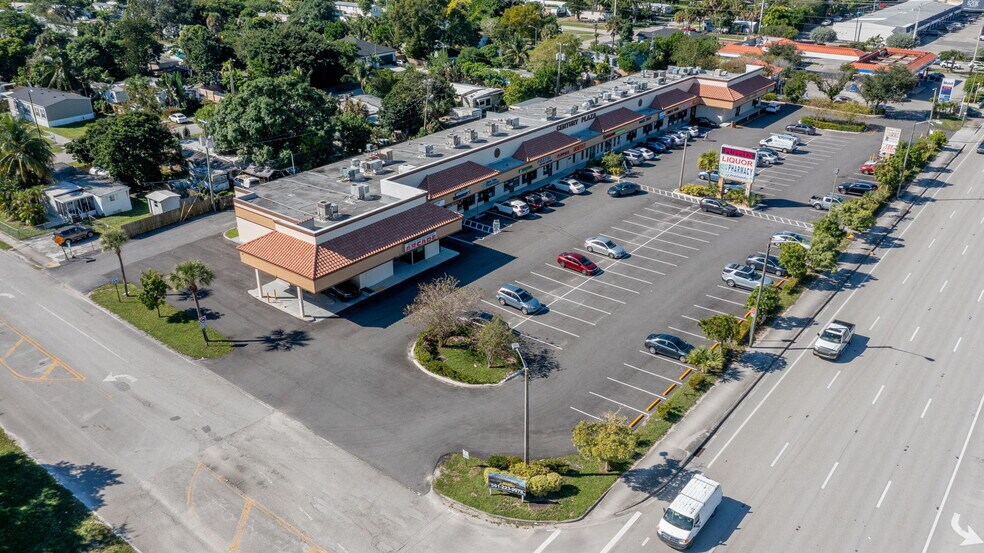 More Photos Of 5750-5784 Okeechobee Blvd, West Palm Beach Unknown For Lease