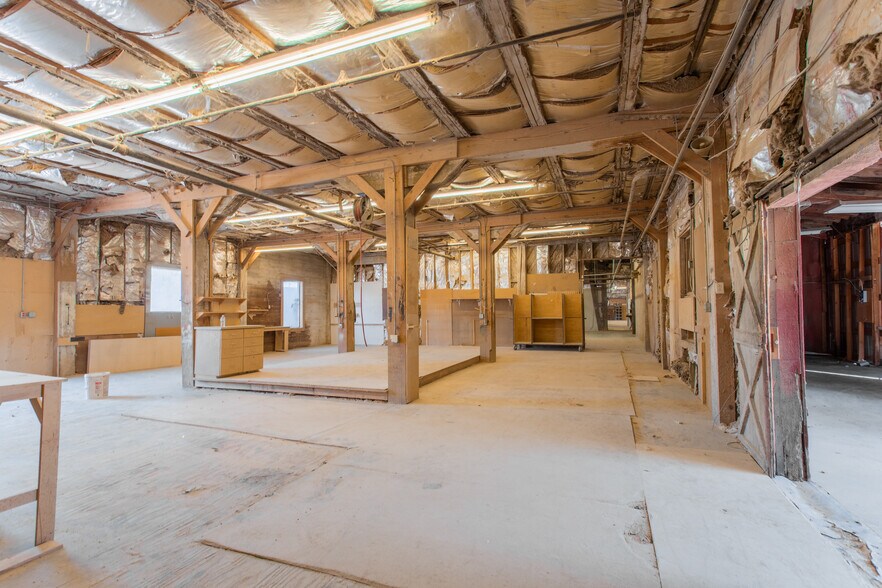 More Photos Of 205 Van Buren St, Nashville Loft Creative Space For Lease