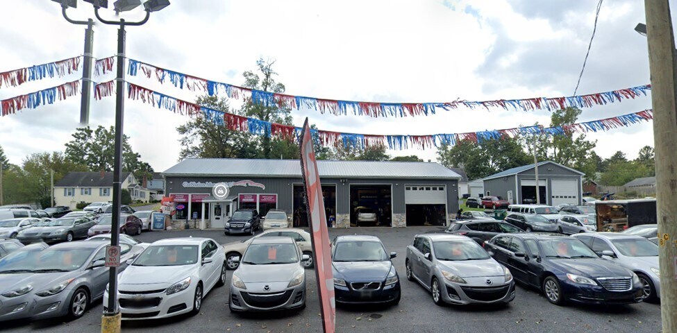 Primary Photo Of 2425 Herr St, Harrisburg Auto Repair For Sale