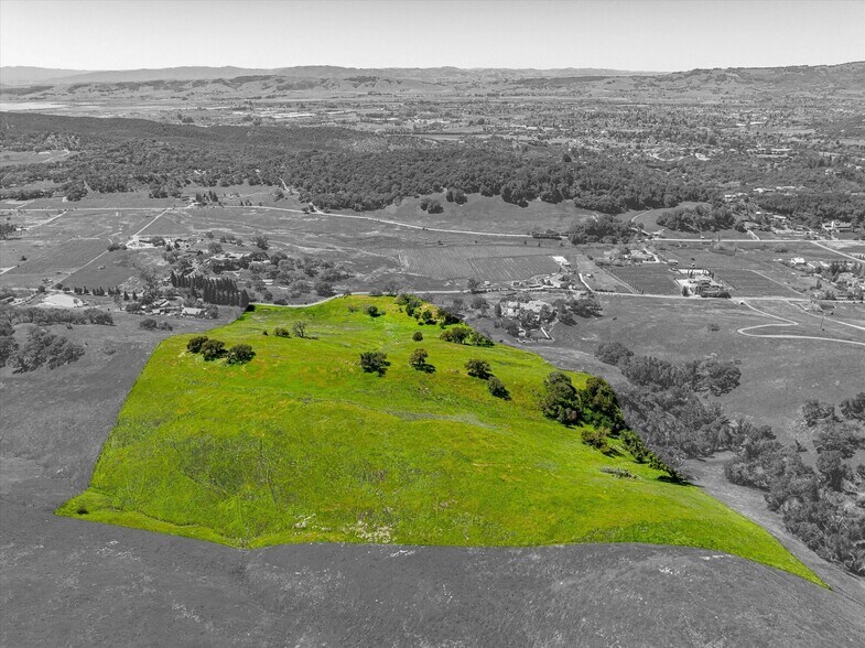 More Photos Of 4500 Lovall Valley Loop Rd, Sonoma Land For Sale