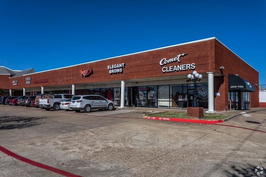 More Photos Of 211-215 W Camp Wisdom Rd, Duncanville Unknown For Lease