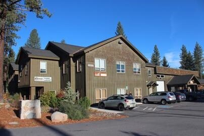 Primary Photo Of 11050 Pioneer Trl, Truckee Office For Lease