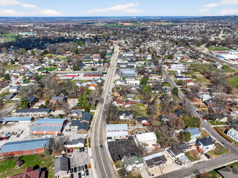 More Photos Of 316 N Main St, Columbia Storefront Retail Office For Sale