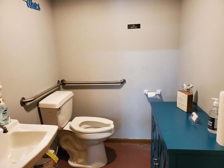 More Photos Of 336 Route 6 W, Coudersport Office For Sale