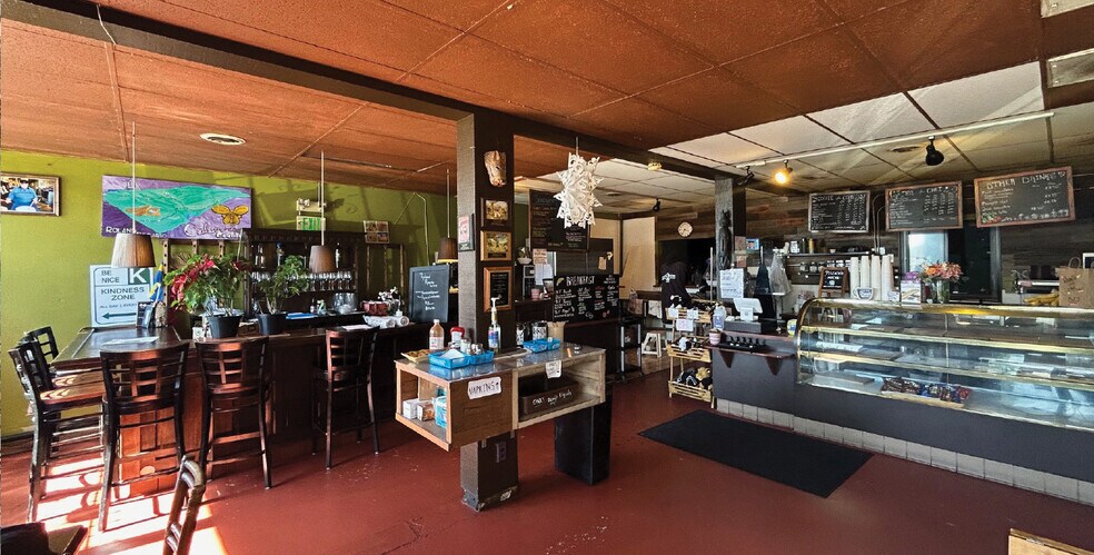 More Photos Of 3724-3726 MacArthur Blvd, Oakland Restaurant For Sale