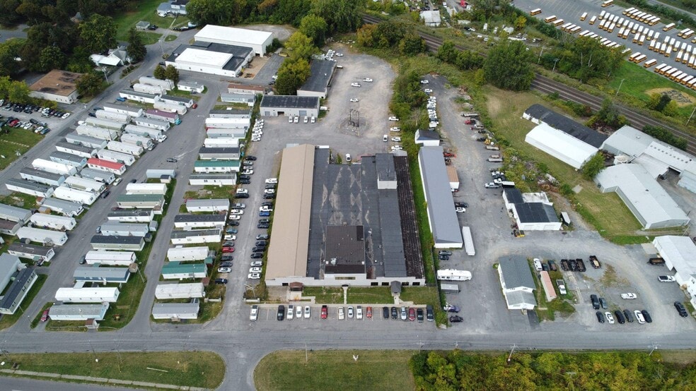 More Photos Of 1811 LeMoyne Ave, Syracuse Warehouse For Sale