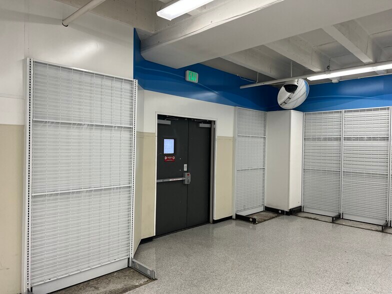 More Photos Of 5200-5280 Geary Blvd, San Francisco General Retail For Sale