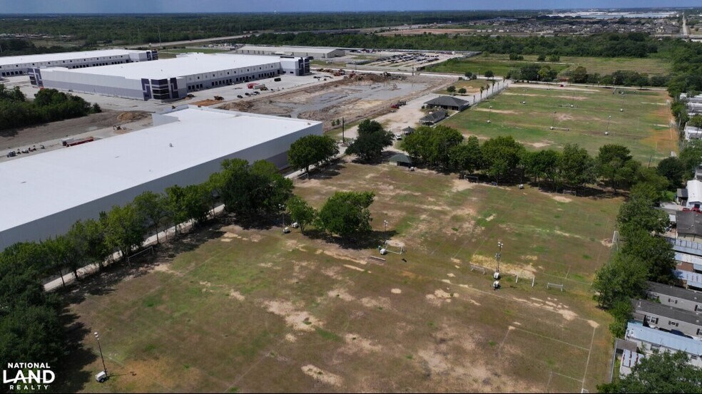 More Photos Of 11225 Forbes Rd, Houston Land For Sale