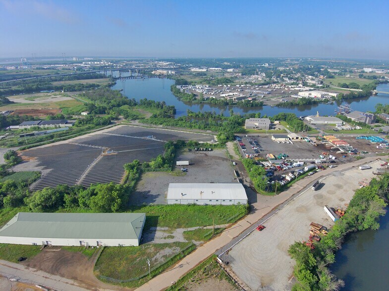 More Photos Of 1300 E 8th St, Wilmington Manufacturing For Lease