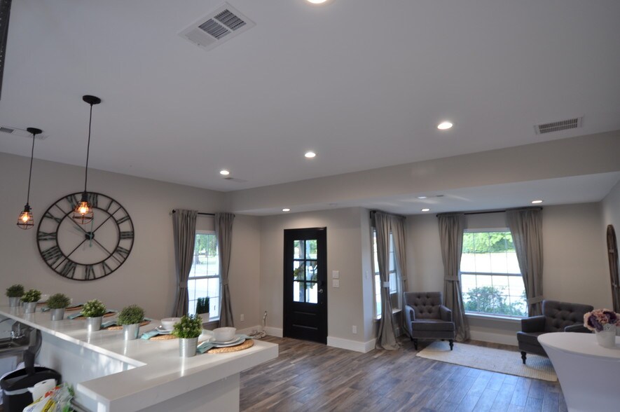 More Photos Of 8849 Carroll Cir, Frisco Freestanding For Lease