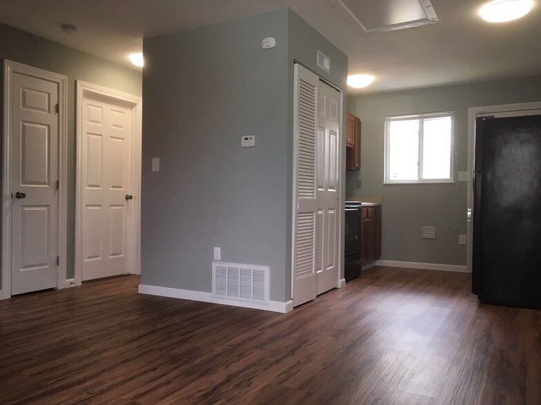 More Photos Of 3936 Lori Sue Ave, Dayton Apartments For Sale