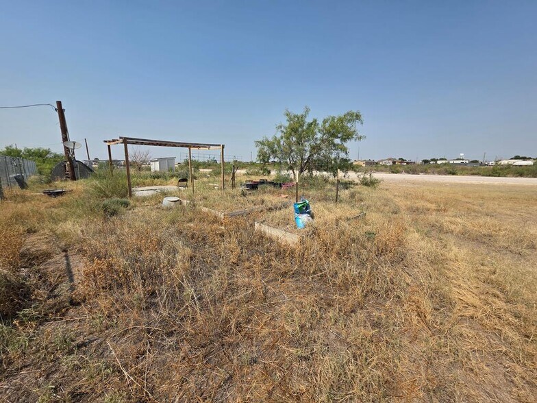 More Photos Of 3703 S Janice St, Monahans Land For Sale