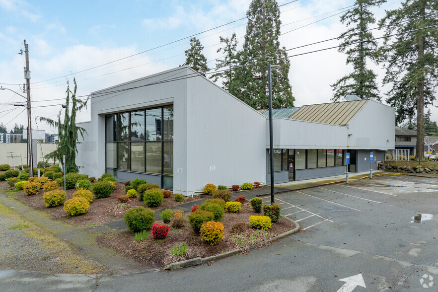 Primary Photo Of 18525 Firlands Way N, Shoreline Bank For Sale