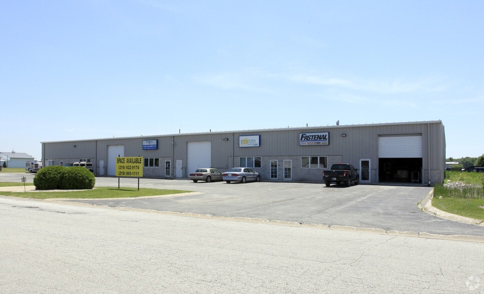 More Photos Of 200-212 Ivanhoe Ct, Griffith Warehouse For Sale