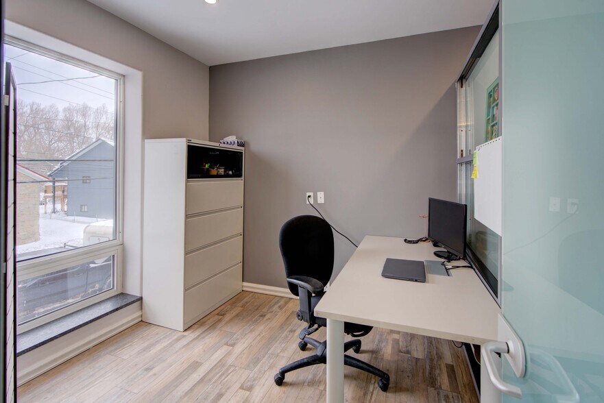 More Photos Of 25 Main St W, Lyn Storefront Retail Office For Sale