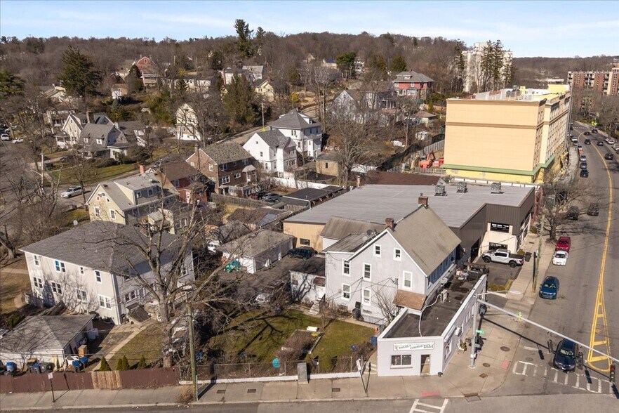 More Photos Of 49 LAKE St, West Harrison Restaurant For Sale