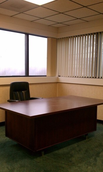 More Photos Of 3008 Anderson Dr, Raleigh Office For Lease